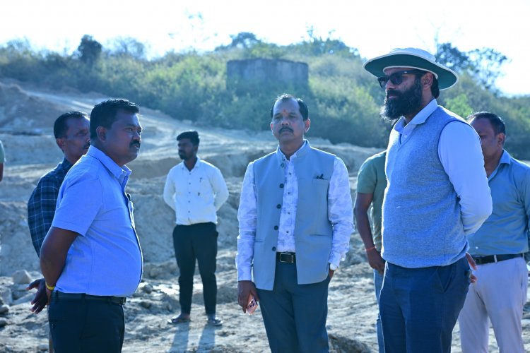 जशपुर: नहर में गंदगी फैलाई या किया अतिक्रमण तो खैर नहीं, कलेक्टर ने दिए सख्त कार्रवाई के निर्देश