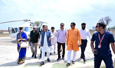 बगिया आगमन पर मुख्यमंत्री श्री विष्णु देव साय का भव्य स्वागत, प्रशासनिक अधिकारियों और जनप्रतिनिधियों ने की अगवानी