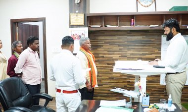 कलेक्टर जनदर्शन: श्री रोहित व्यास ने सुनीं जनता की समस्याएँ, समयबद्ध निराकरण के लिए अधिकारियों को दिए सख्त निर्देश