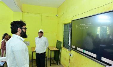 कलेक्टर रोहित व्यास ने 'संकल्प' के बच्चों को दिया सफलता का मंत्र: बोले– "ऐसी तैयारी करें कि देश के सर्वश्रेष्ठ संस्थानों में मिले प्रवेश"