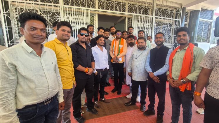युवा शक्ति का संकल्प: जशपुर में भाजयुमो की जिला कार्यकारिणी बैठक संपन्न, प्रदेश अध्यक्ष राहुल टिकारिया ने भरा जोश